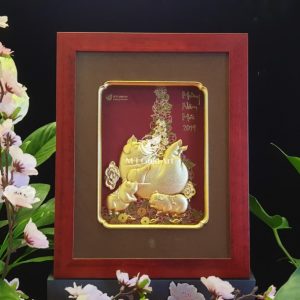 Tranh heo dát vàng (26x33cm) tranh heo me heo con 26x33cm