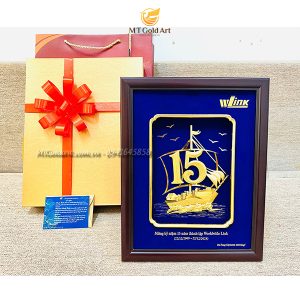 qua tang ky niem 15 nam thanh lap Worldwide Link tranh thuyen so dat vang3
