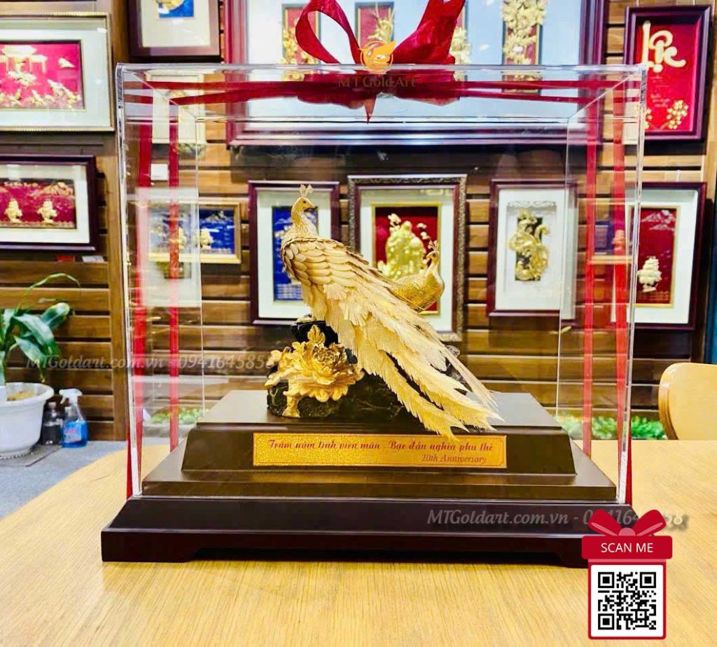 quà tặng kỷ niệm 20 năm ngày cưới- tượng đôi chim công dát vàng quà tặng kỷ niệm 20 năm ngày cưới- tượng đôi chim công dát vàng