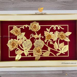 Tranh hoa hồng dát vàng (40x60cm) qua tang sep nu cao cap y nghia tranh bo hoa hong dat vang2