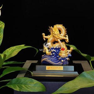 Tượng Rồng phong thủy nhả ngọc dát vàng (17x20x24cm) tuong rong dat vang