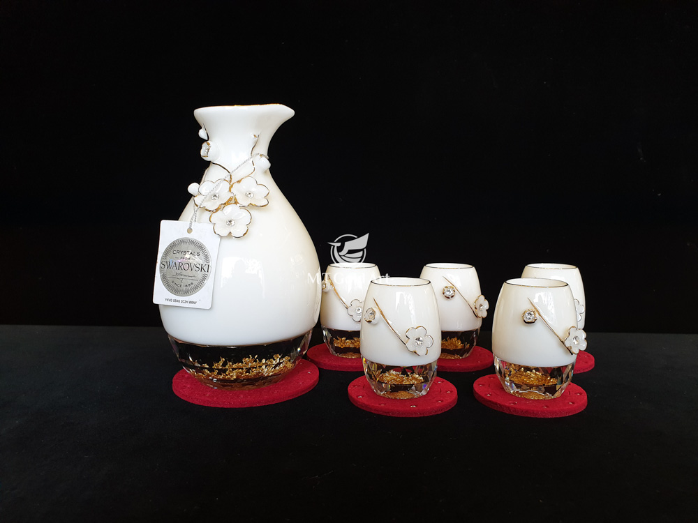 Quà Tặng Kỷ Niệm Ngày Cưới : 25+ Xu Hướng Quà tặng Cao Cấp, Ý Nghĩa bo binh ly su dat vang