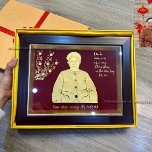 qua mung tho me tuoi 95 tranh chan dung me thiet ke theo yeu cau