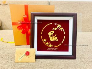 quà tặng sinh nhật sếp ý nghĩa- tranh chữ phúc dát vàng