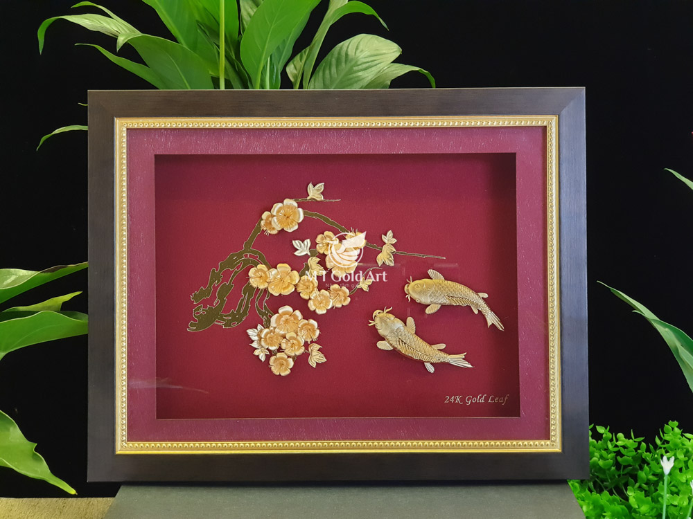 tranh doi ca chep hoa mai dat vang 1