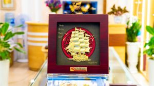 tranh thuyen buom HD Sai gon scaled