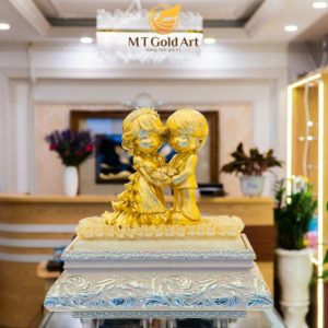 Quà cưới cao cấp, ý nghĩa- tượng cô dâu chú rể