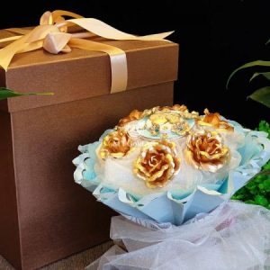Bó Hoa Hồng Dát Vàng- Quà tặng bạn gái ý nghĩa
