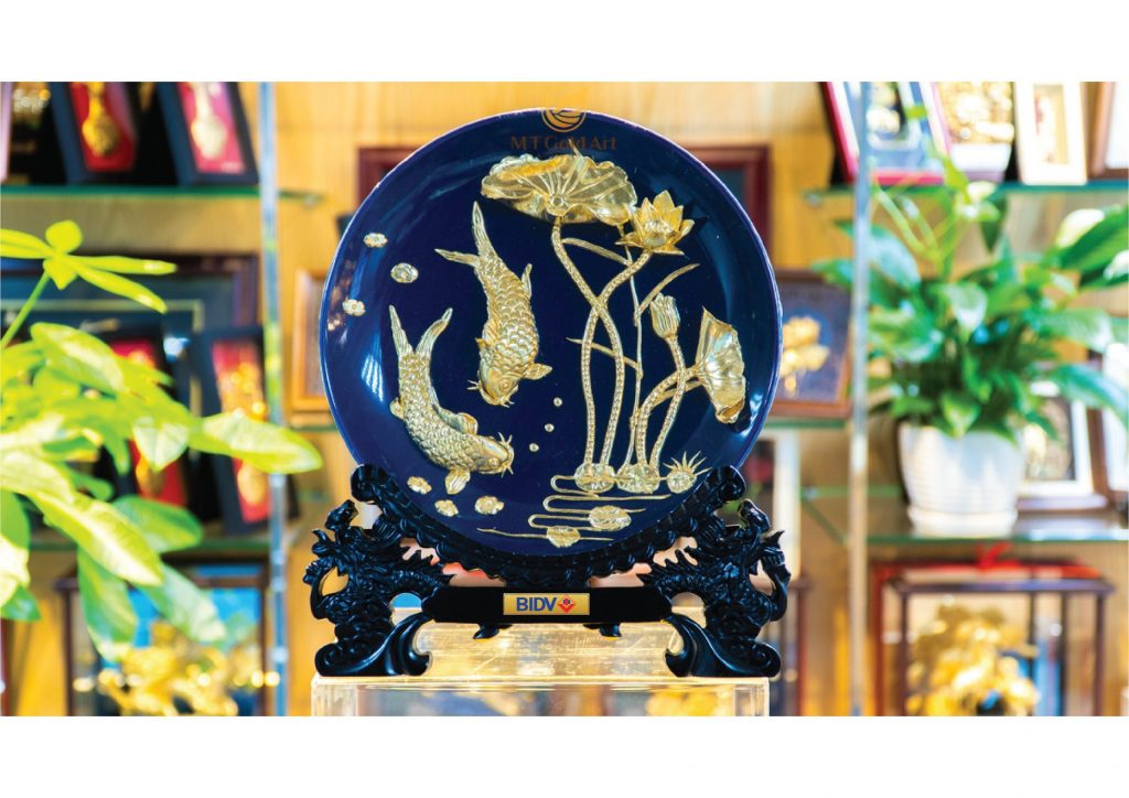 dia ca chep hoa sen tim scaled