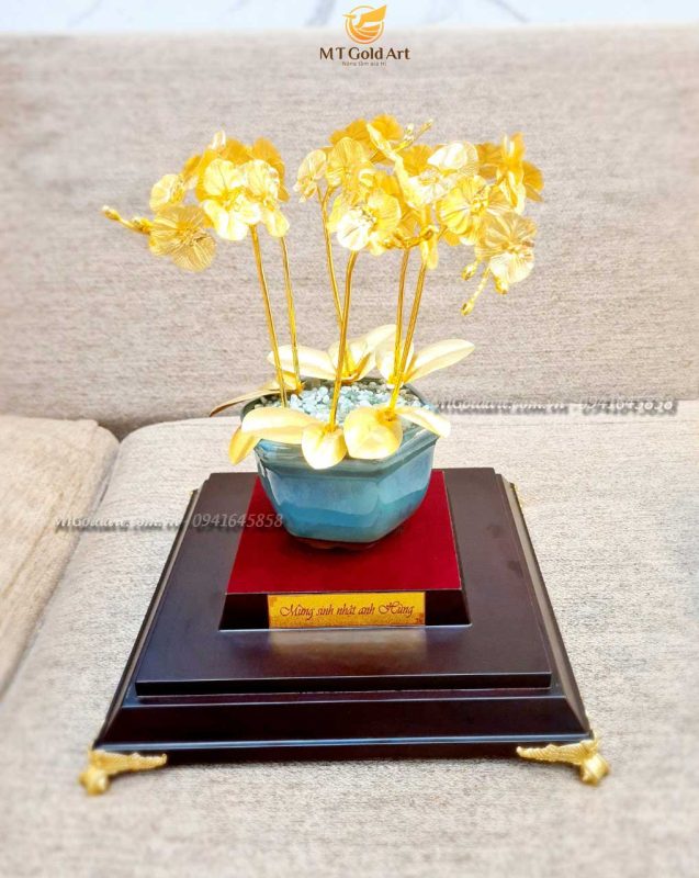 Chậu hoa lan để bàn dát vàng 24k -Quà mừng sinh nhật Sếp Chậu hoa lan để bàn dát vàng 24k -Quà mừng sinh nhật Sếp