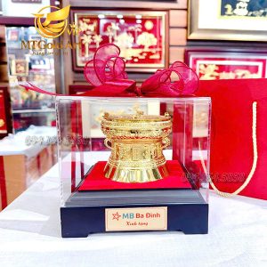 Qua tang doi ngoai; qua tang doi ngoai cao cap; qua tang đoi tac nuoc ngoai; qua tang doanh nghiep cho doi tac ; qua tang sinh nhat doi tac nu; qua tang sinh nhat doi tac nam; qua tang doi tac han quoc; qua tang doi tac nhat ban; qua tang doi tac nam; qua tang doi tac nu; qua tang doi tac dip tet; qua tang doi tac nuoc ngoai; qua tang sinh nhat doi tac; qua vang; qua vang 24k; qua tang cao cap;qua tang doc dao