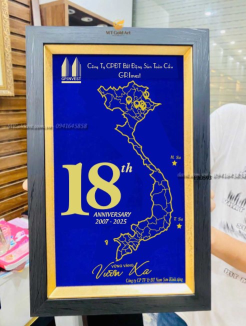 Bản thiết kế tranh 18 năm công ty bất động sản toàn cầu GP.Invest- gửi khách