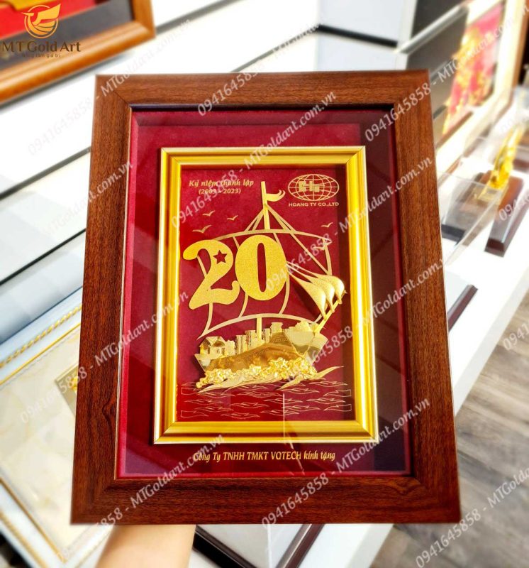 Tranh Thuyền Thiết Kế Theo Yêu Cầu- Quà Tặng Kỷ Niệm 20 Năm Thành Lập Công Ty TNHH PCCC Hoàng Tỷ Tranh Thuyền số- Quà tặng kỷ niệm 20 năm thành lập công ty