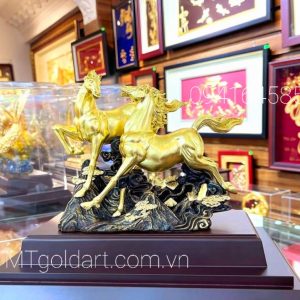 tuong doi ngua 9.5tr 1