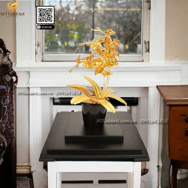 quà tết tặng khách hàng cao cấp- chậu hoa lan dát vàng quà tết tặng khách hàng cao cấp- chậu hoa lan dát vàng