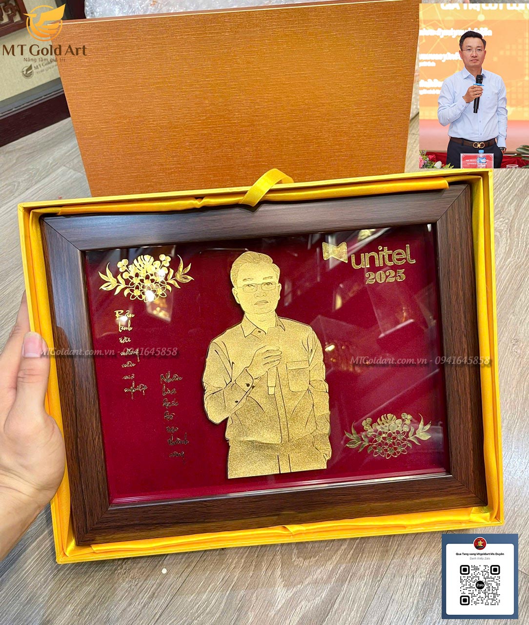 Quà tặng sếp : 69+ Gợi ý quà tặng sếp độc đáo, sang trọng, gây ấn tượng. quà tặng lãnh đạo Unitel-Viettech kính tặng- tranh chân dung dát vàng