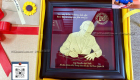 quà tặng lãnh đạo- tranh chân dung ông Nguyễn Anh Tuấn- Bí Thư- Giám Đốc trung tâm thể dục thể thao Quận 10