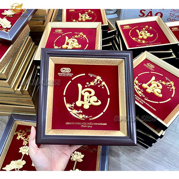 Quà tết công ty dược phẩm- DONAPHARM- tranh chữ lộc dát vàng
