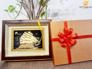 Tranh thuyền thiết kế theo yêu cầu- Quà tặng kỷ niệm 10 năm thành lập AWS Singapore