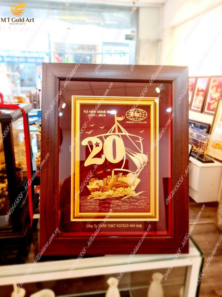 Tranh Thuyền Thiết Kế Theo Yêu Cầu- Quà Tặng Kỷ Niệm 20 Năm Thành Lập Công Ty TNHH PCCC Hoàng Tỷ Tranh thuyền số- Quà tặng kỷ niệm 20 năm thành lập công ty