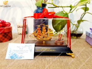 mô hình thuyền- Quà tặng thầy Võ Quốc