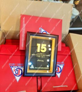 Tranh thiết kế theo yêu cầu- Quà tặng kỷ niệm 15 năm thành lập công ty Cổ Phần Ly Tâm Bê Tông Thủ Đức 1