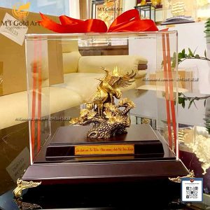 Tượng Tùng Hạc Diên Niên (23x30x17cm) - Quà Tặng Kỷ Niệm Ngày Cưới qua tang ky niem ngay cuoi y nghia tuong tung hac hien dien dat vang