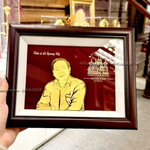 tranh chan dung thiet ke theo yeu cau qua tang mung tho ong y nghia