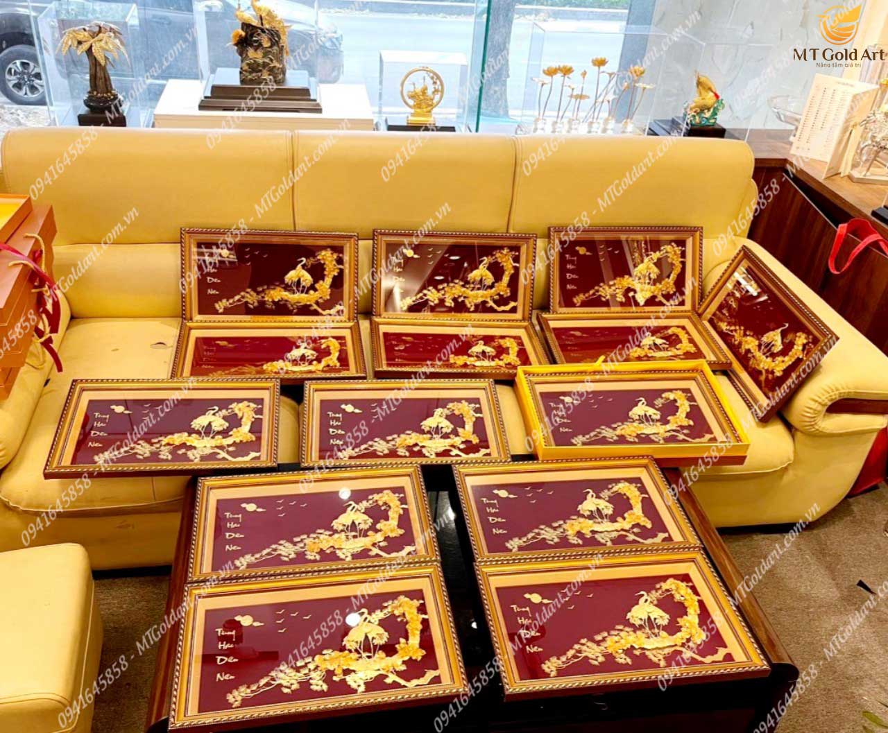 Quà tặng kỷ niệm thành lập công ty: Mách nhỏ 37+ món quà ý nghĩa tặng khách hàng, đối tác, sếp Tranh tùng hạc hiên diên- Quà tết khách hàng hiệp hội doanh nghiệp vừa và nhỏ tỉnh Bắc Ninh
