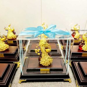 tuong cong hoa dao qua tet khach hang vietinbank3