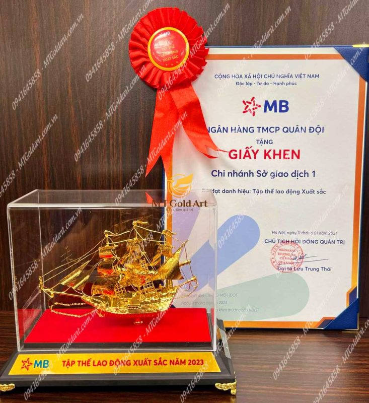 mô hình thuyền quà tặng sự kiện tổng kết cuối năm ngân hàng quân đội mbbank