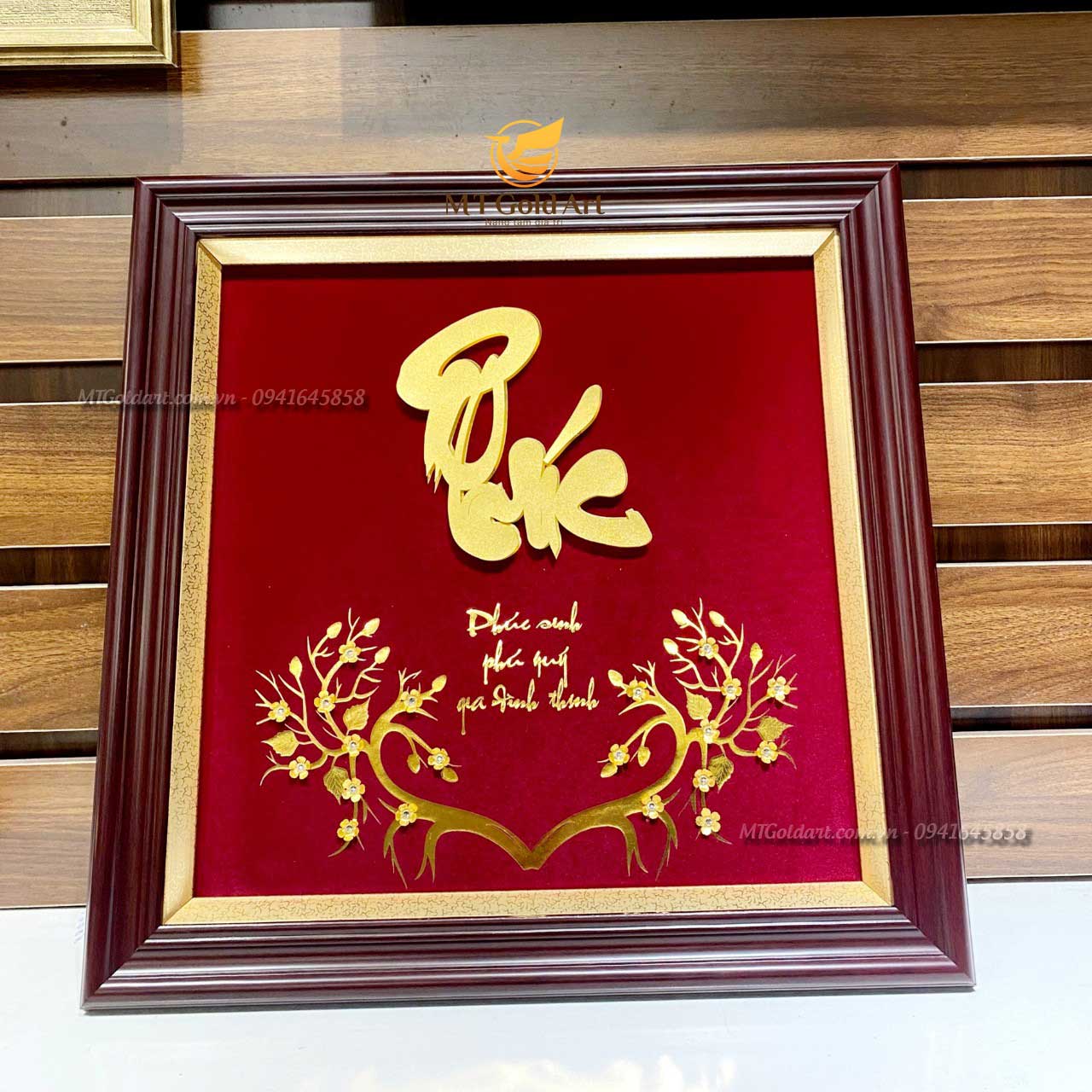 Bí Quyết Chọn Quà Mừng Thọ Ý Nghĩa : 11+ Đơn Hàng Vàng 24K Đã Được MT Gold Art Phục Vụ tranh chữ Phúc- Quà tặng mừng thọ cao cấp, ý nghĩa