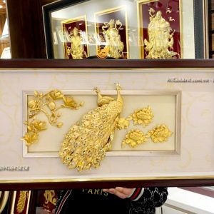 Tranh Đôi Chim công - Hạnh phúc trường tồn (42x81cm) qua cuoi ky niem ngay cuoi y nghia tranh doi chim cong dat vang