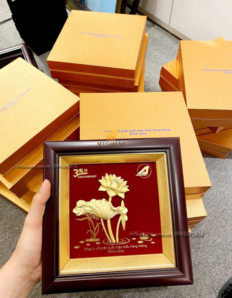 50 Tranh Hoa Sen- Quà Tặng Kỷ Niệm 35 Năm Thành Lập CTCP Xuất Nhập Khẩu Hàng Không quà tặng kỷ niệm 35 năm thành lập công ty CPXNK Hàng Không- tranh hoa sen