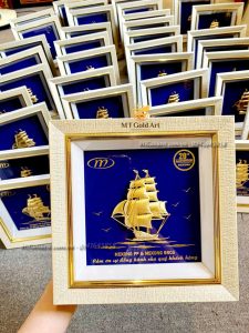 Quà tặng kỷ niệm 20 năm thành lập MEKONG PP & MEKONG BROS- tranh thuyền thuận buồm xuôi gió