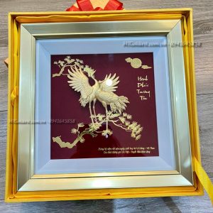 Tranh Tùng Hạc Diên Niên Dát Vàng mẫu 01 (24x24cm) Qua ky niem 40 nam ngay cuoi ong ba le dung vu thoa tranh tung hac hien dien1