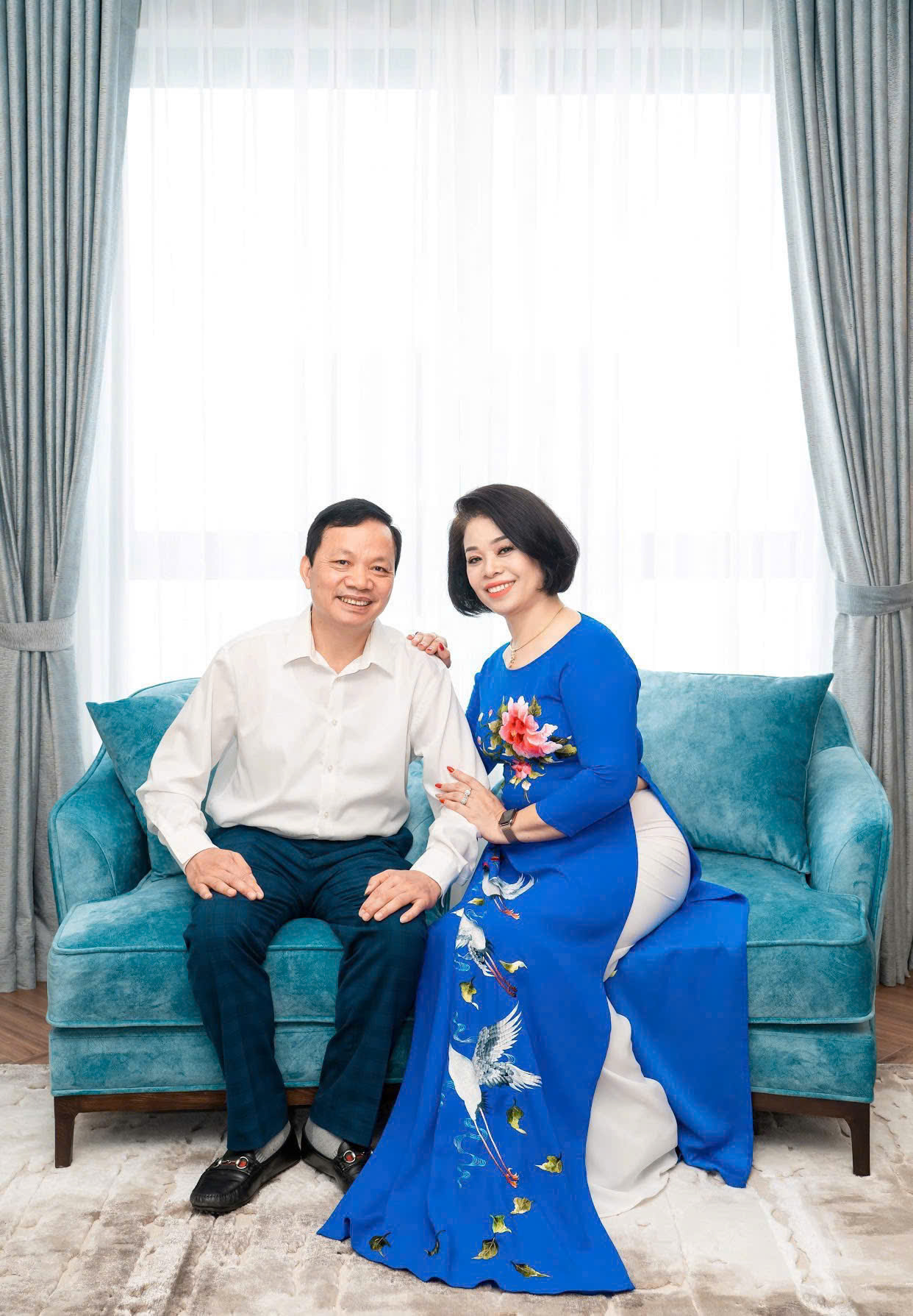 Quà Tặng Kỷ Niệm 35 Năm Ngày Cưới Khanh - Hà Quà tặng kỷ niệm 35 năm ngày cưới anh Khanh- chị Hà