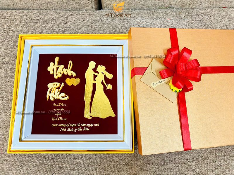 Quà Kỷ Niệm 30 Năm Ngày Cưới Quốc& Hiền- Tranh Chữ Hạnh Phúc Dát Vàng quà tặng kỷ niệm 30 năm ngày cưới anh Quốc- chị Hiền- tranh chữ hạnh phúc dát vàng