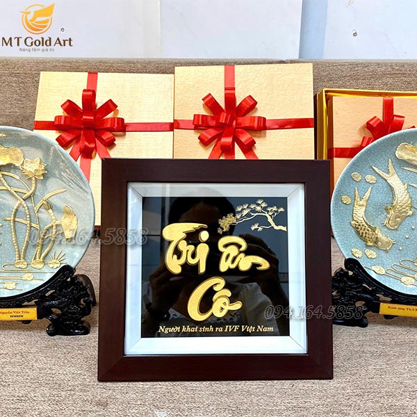 quà tặng lãnh đạo cấp cao bệnh viện - tranh chữ tri ân dát vàng quà tặng lãnh đạo cấp cao bệnh viện - tranh chữ tri ân dát vàng