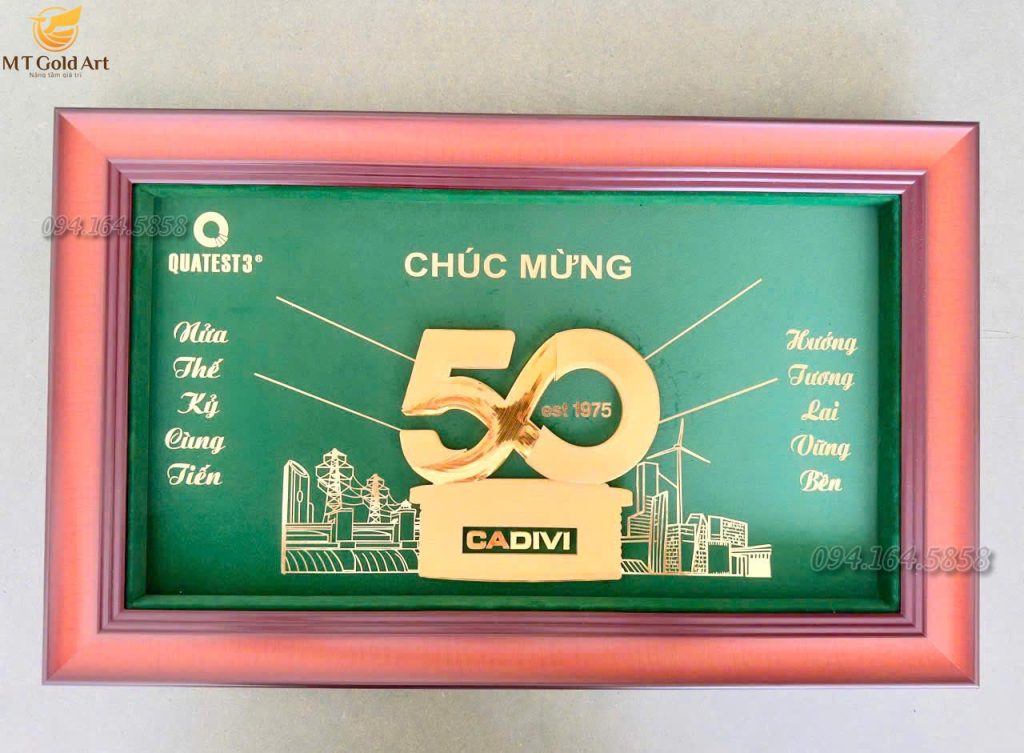 Quà 50 năm thành lập doanh nghiệp- CADIVI- tranh dát vàng thiết kế theo yêu cầu Quà 50 năm thành lập doanh nghiệp- CADIVI- tranh dát vàng thiết kế theo yêu cầu