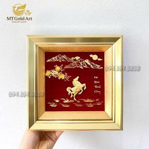 Quà tặng cao cấp- tranh ngựa dát vàng