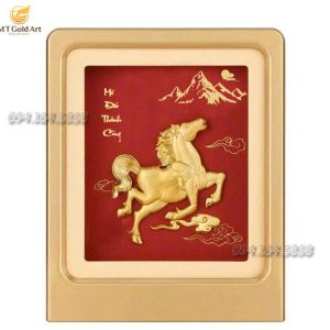 quà tết 2026 cao cấp- tranh ngựa mạ vàng