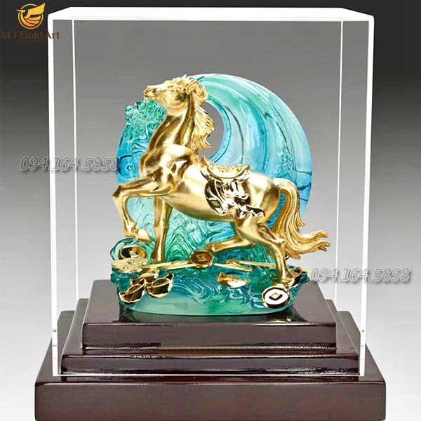 quà tết 2026 cao cấp- tượng ngựa chiến thắng dát vàng