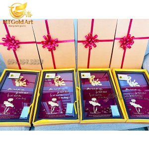 Quà tết tặng lãnh đạo nam á bank- tranh chữ phúc hoa sen dát vàng