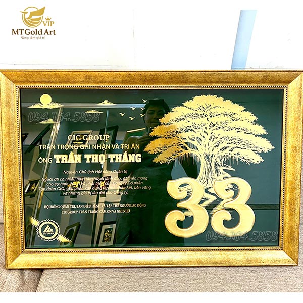 Quà tặng lãnh đạo về hưu- CIC GROUP- Tranh thiết kế theo yêu cầu dát vàng