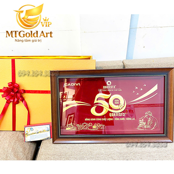 Quà kỷ niệm 50 năm thành lập QUATEST 3- CADIVI kính tặng- tranh dát vàng thiết kế theo yêu cầu