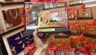 Quà tặng tri ân nhân viên thâm niên -Vạn Hạnh Mall- tượng số năm dát vàng